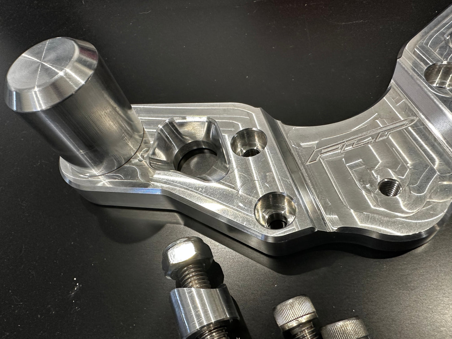 FLP Ruckus | Grom Lusso Handlebar Plate